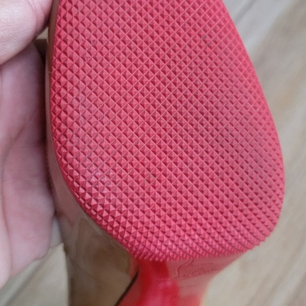 Christian Louboutin Nude Square Toe Patent leather Pumps Eur. 36 - Picture 14 of 16